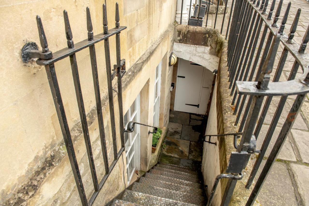 Ainslie'S Apartment Belvedere Bath Esterno foto